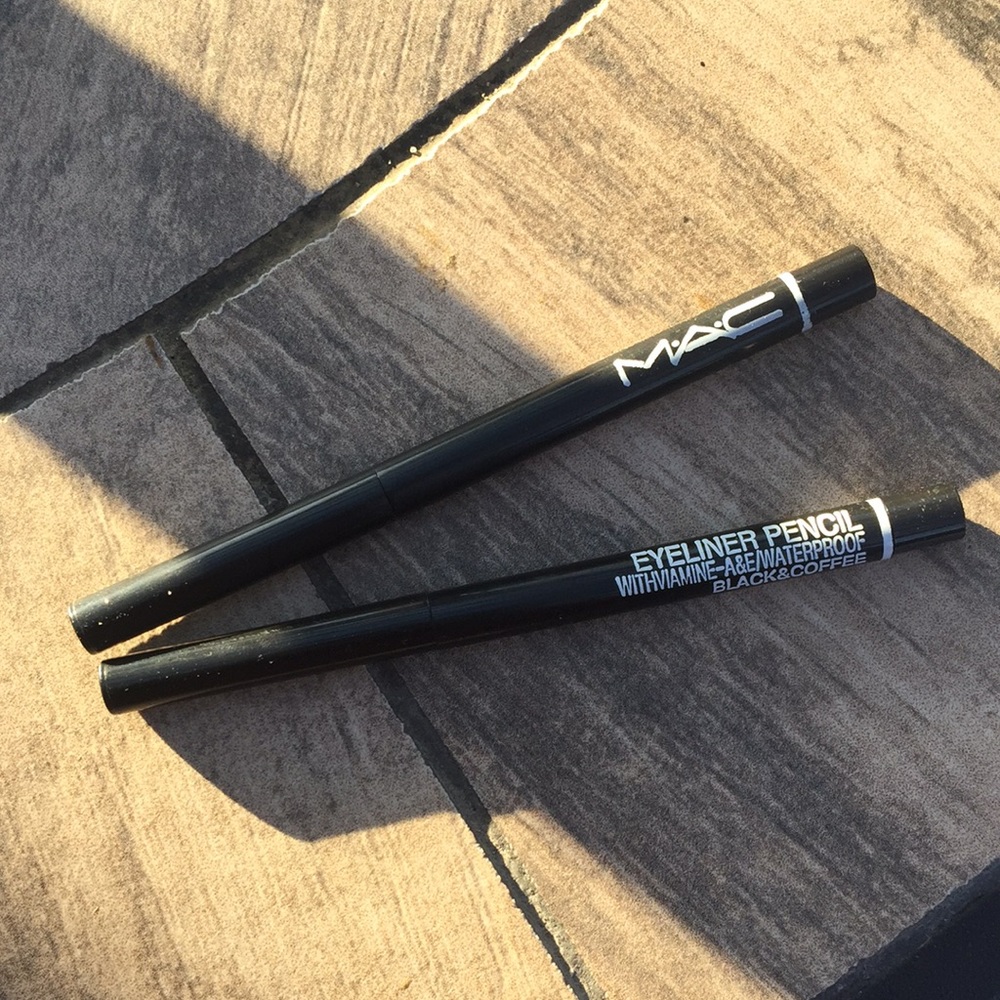 Mac eyeliner